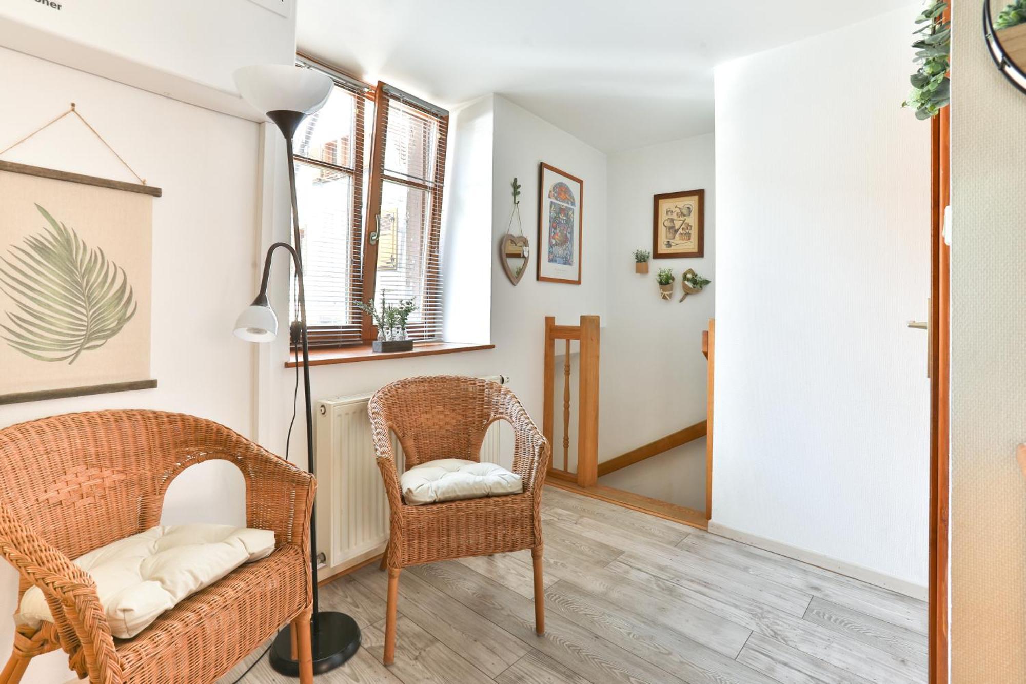 Apartamento La Légende des 2 Pierres Eguisheim Habitación foto