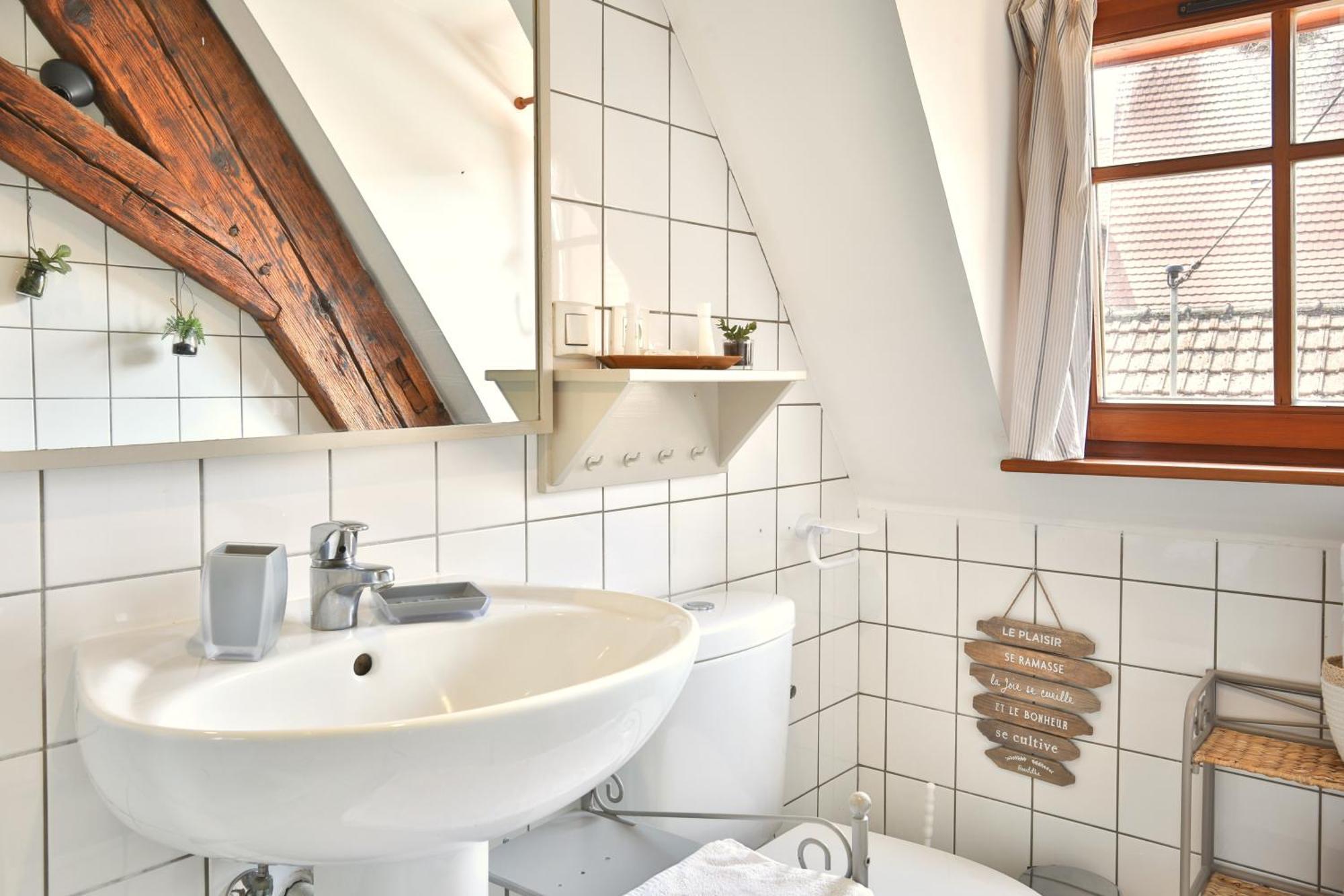 Apartamento La Légende des 2 Pierres Eguisheim Exterior foto